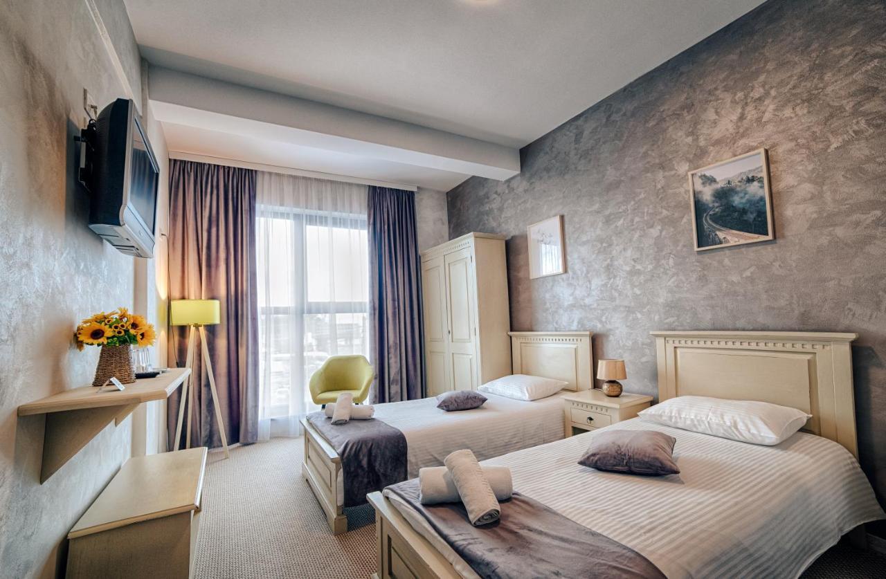 Casa Vatra Radauti Hostel Εξωτερικό φωτογραφία
