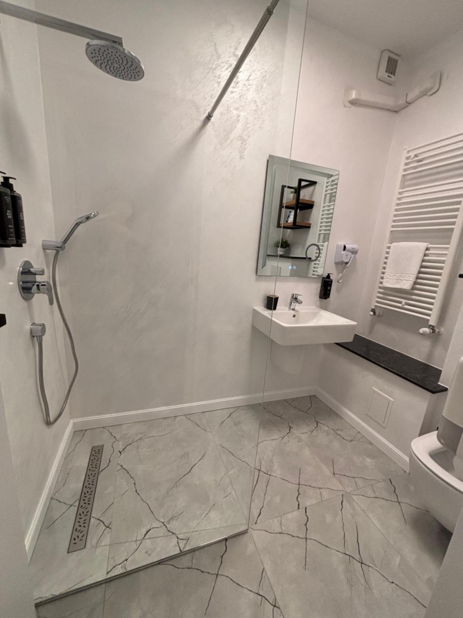 Casa Vatra Radauti Hostel Εξωτερικό φωτογραφία