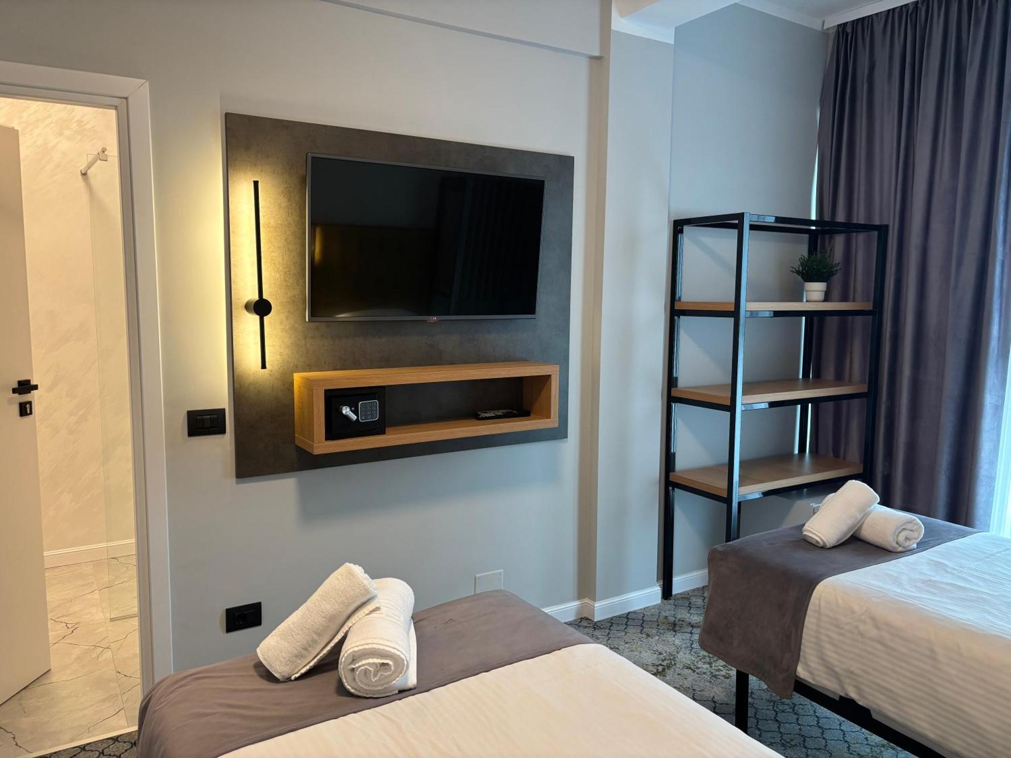 Casa Vatra Radauti Hostel Εξωτερικό φωτογραφία