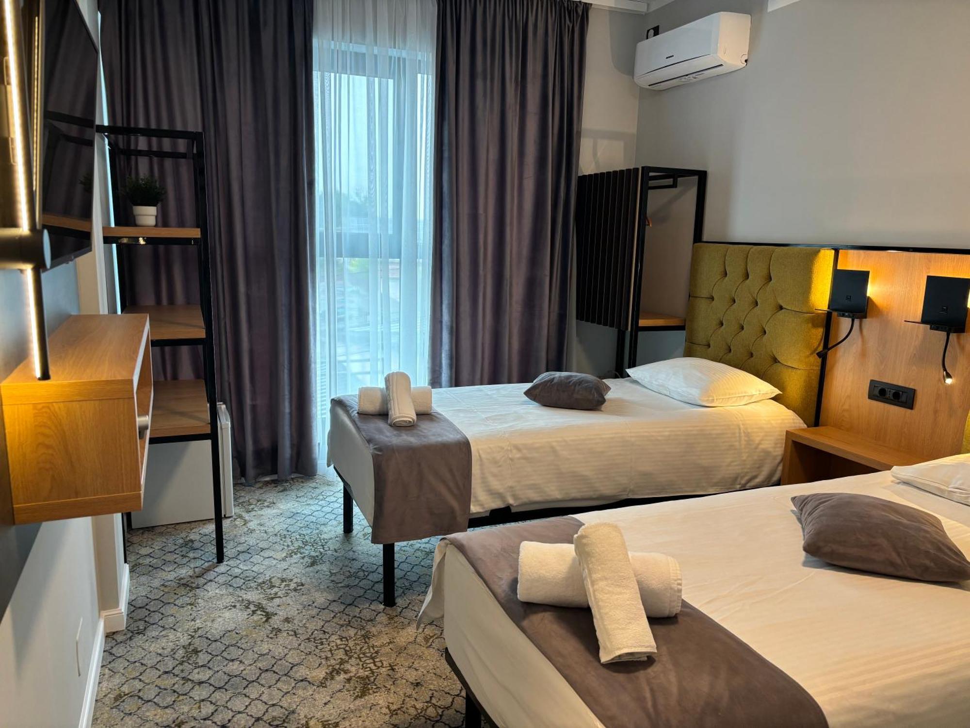 Casa Vatra Radauti Hostel Εξωτερικό φωτογραφία
